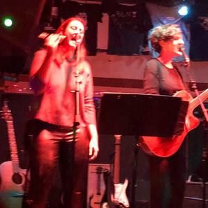 Meet your Posher, Liz